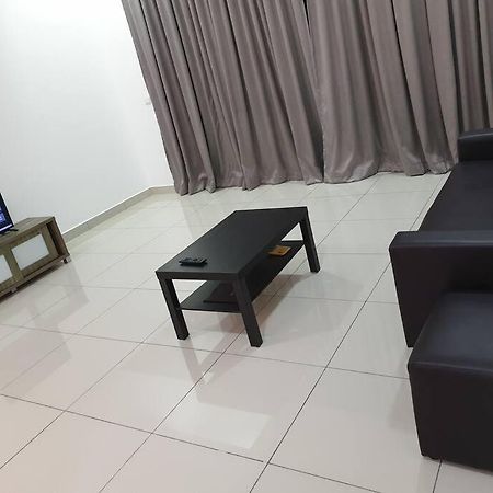 Direct Qbm & Ikea *Highfloor Sunrise Seaview Condo Байан-Лепас Экстерьер фото